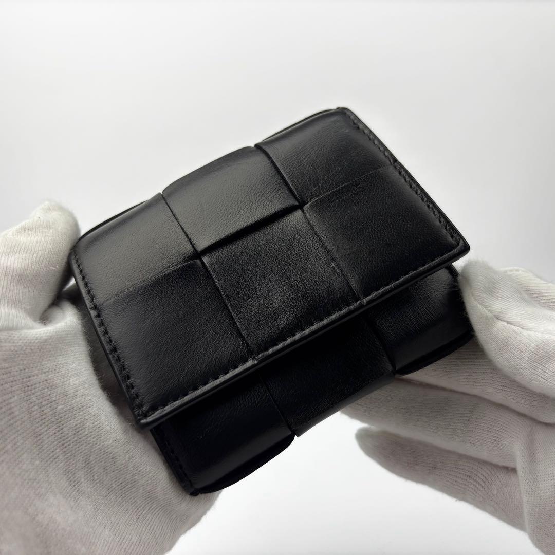 Bottega Veneta ボッテガヴェネタ 三つ折り財布