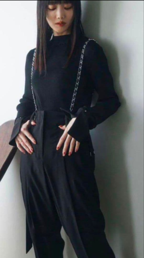 パンツ ANDREA&Co. CHAIN SUSPENDER JOGGER PANTS