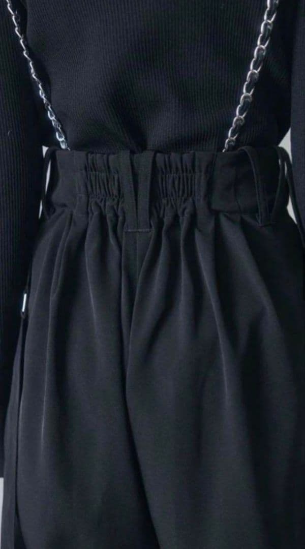 パンツ ANDREA&Co. CHAIN SUSPENDER JOGGER PANTS