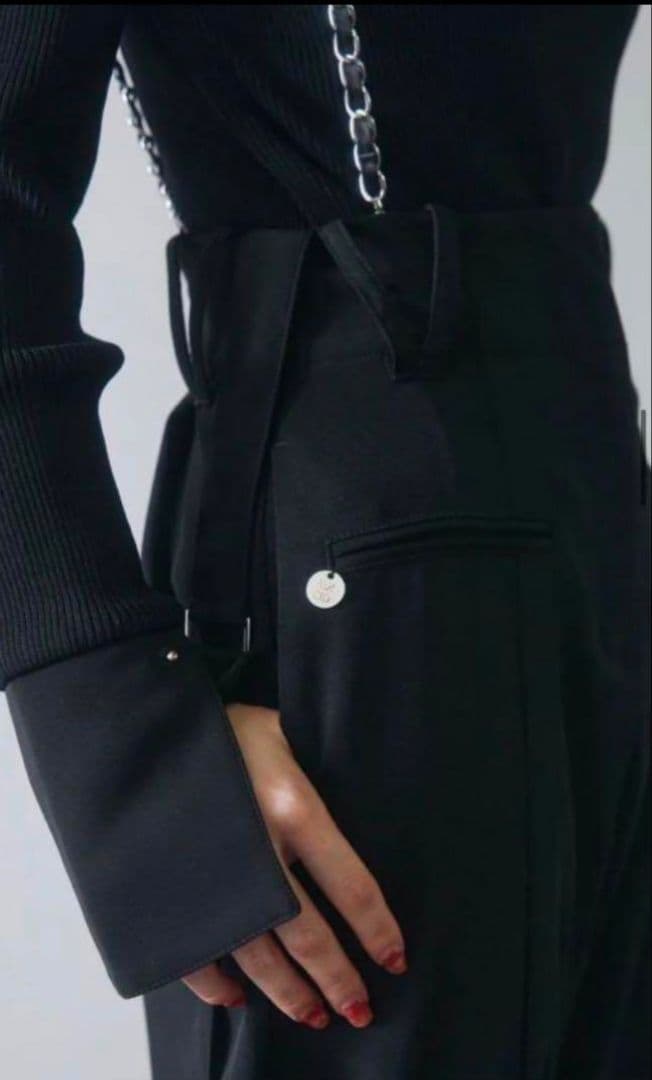 パンツ ANDREA&Co. CHAIN SUSPENDER JOGGER PANTS