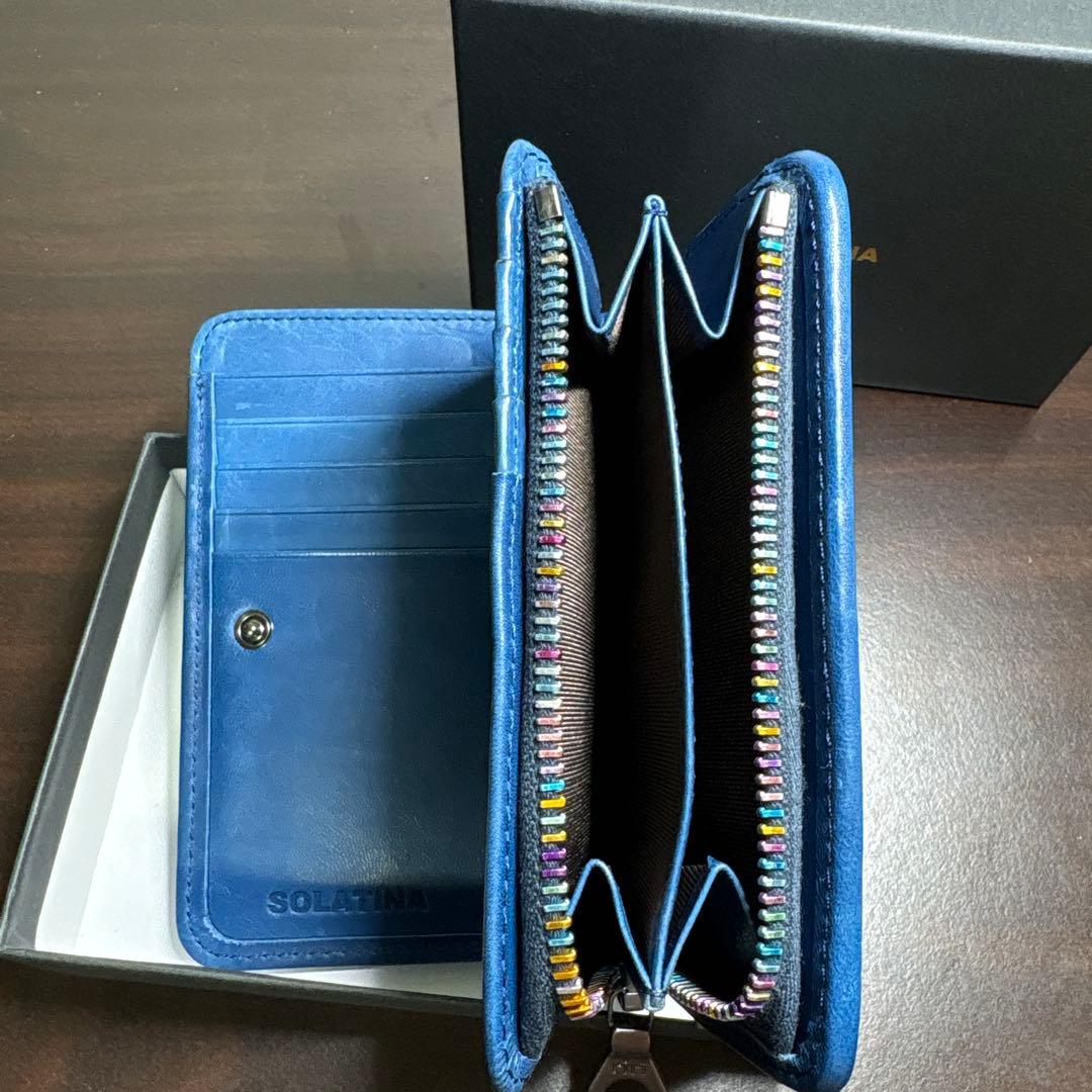 SOLATINA 革財布 箱付き 未使用 二つ折り財布 ブルー ソラチナ