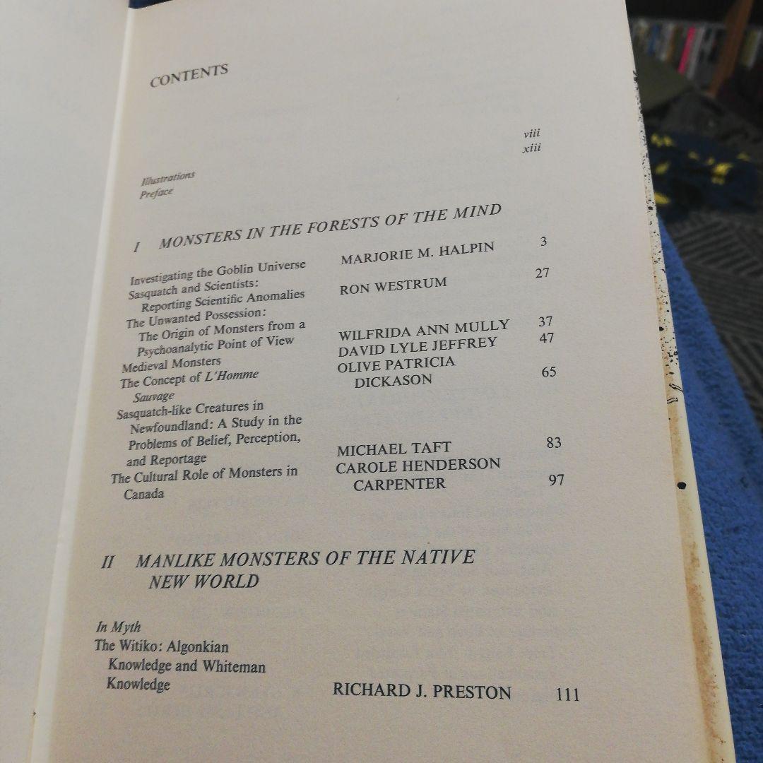 洋書 Manlike Monsters on Trial by Halpin