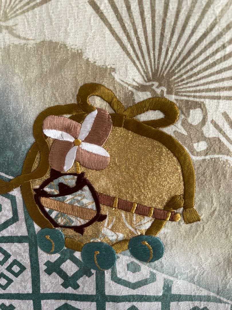 ★豪華刺繍兜 【日本製】お宮参り着物 男の子用 赤ちゃんの初着のお祝い 肌着付き