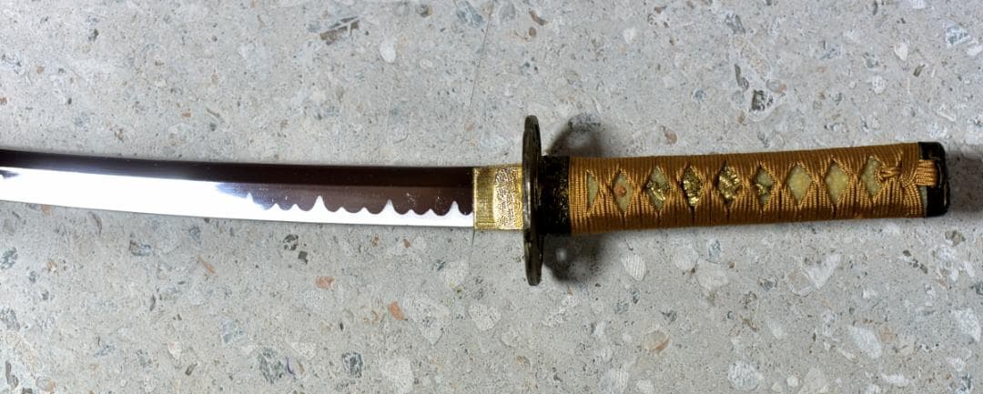 模造刀2振り（大刀、脇差）拵え山吹色　侍　武闘家　居合刀、日本刀