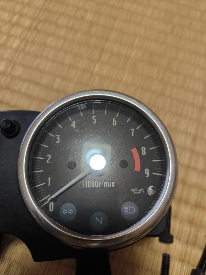 W650 純正　スピードメーター　バイクメーター 回転数計 速度計