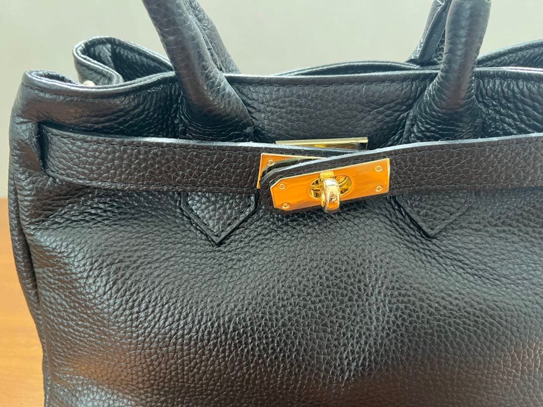 【美品】オウレンティ　レザー ブラック ハンドバッグ