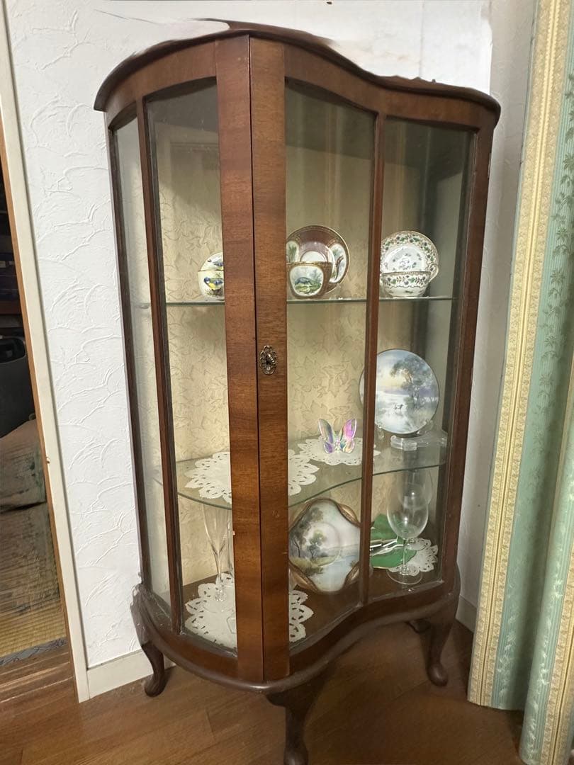 アンティーク　木製ガラスキャビネット 3段