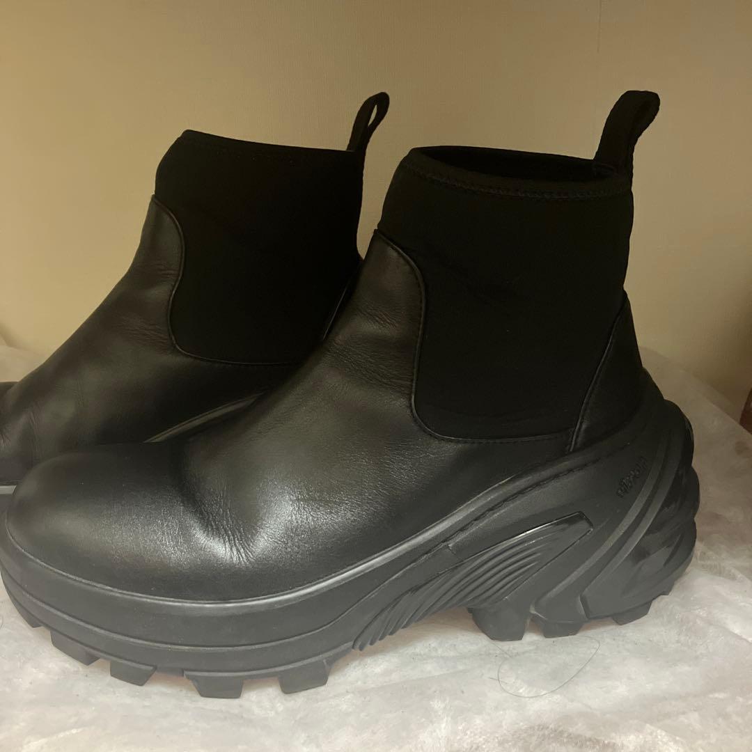 1017 ALYX 9SM ブラック エラスティック ブーツ
