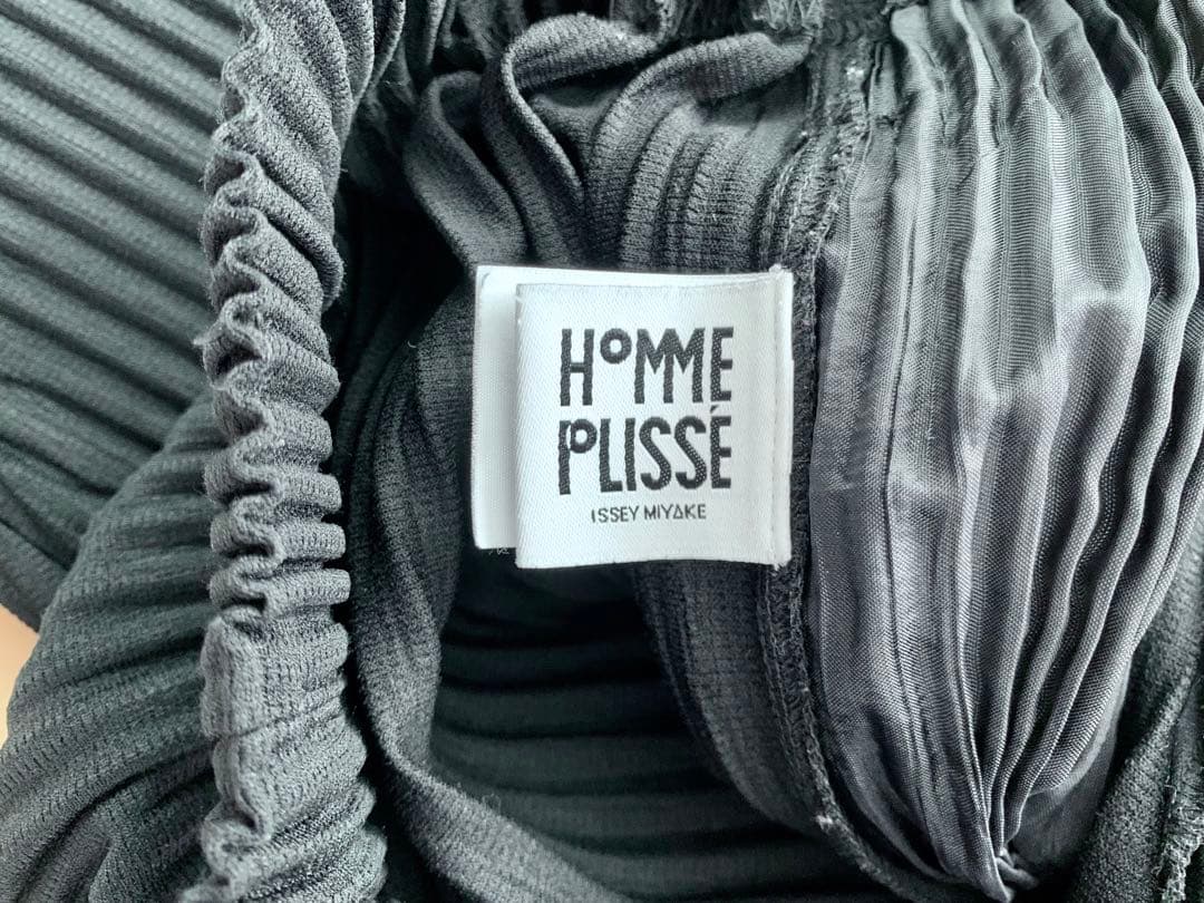 美品 HOMME PLISSEオムプリ 23ss プリーツパンツ イッセイミヤケ