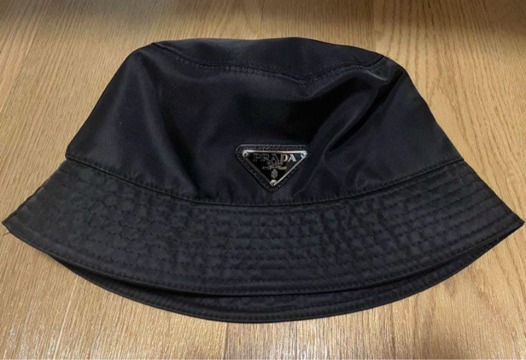 プラダ　帽子　正規品