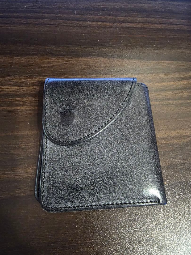 エンダースキーマ　二つ折り財布
