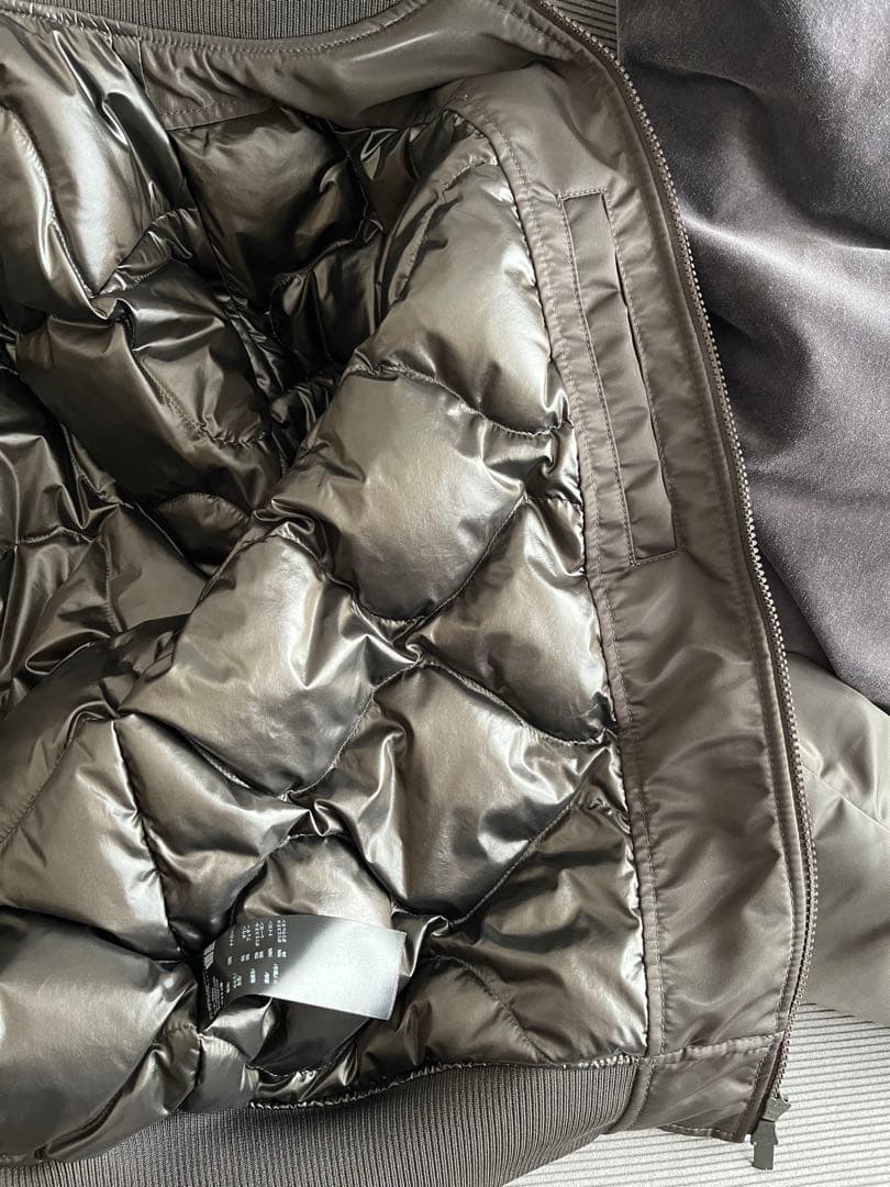 UNIQLO＋J コラボ　ハイブリッドダウンMA-1ブルゾン(ダークグリーン)