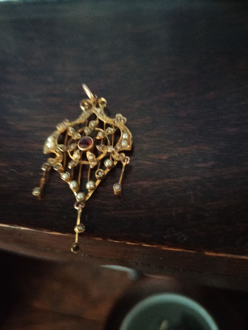 イギリスアンティークシードパールのペンダントヘッド