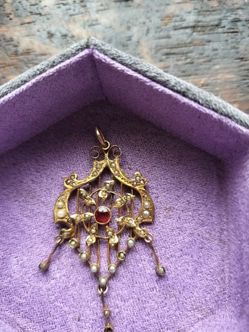 イギリスアンティークシードパールのペンダントヘッド