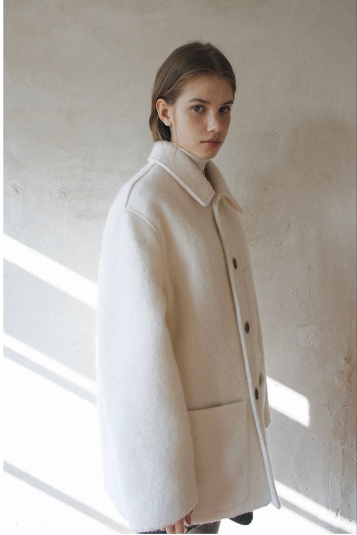 【新品】MUSINSA LAMINEZ ムシンサ ヘアリーハーフコート 白