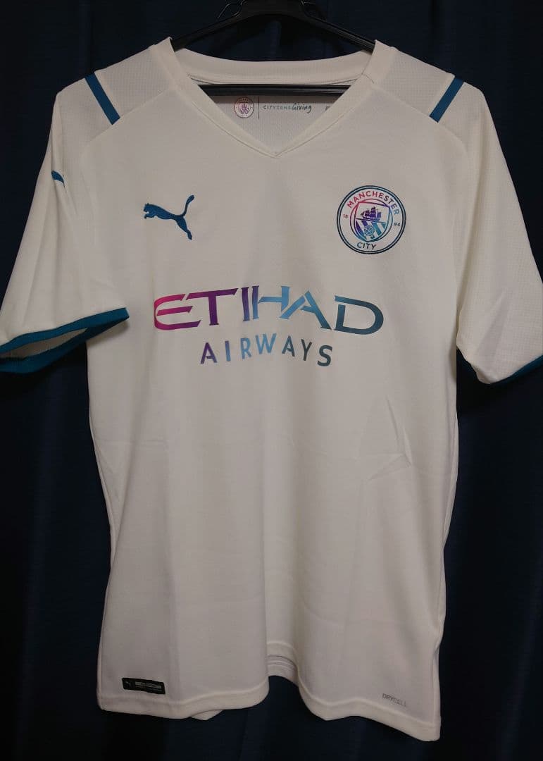 マンチェスター・シティ 21-22 アウェイユニフォーム