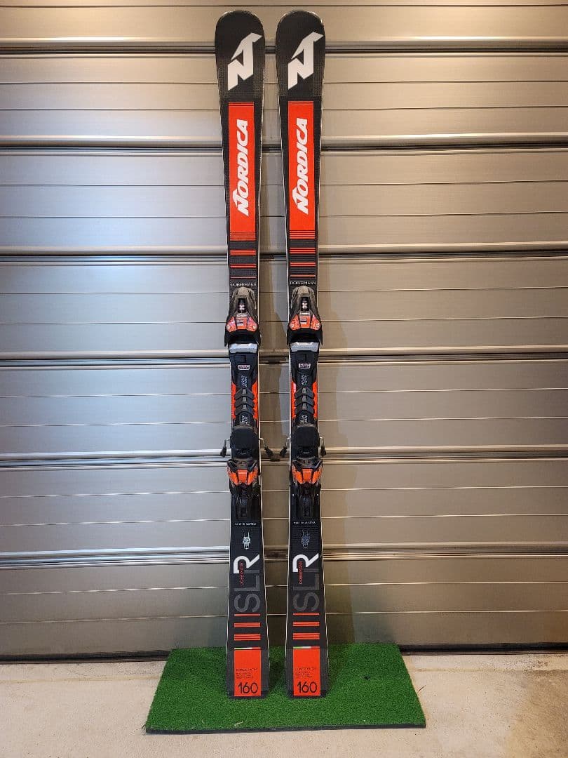 【使用5回のみ】NORDICA DOBERMANN SLR 160cm