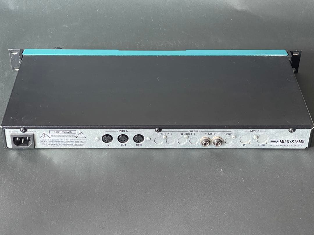 鍵盤楽器 E-MU Planet Earth 64-Voice Sound Module