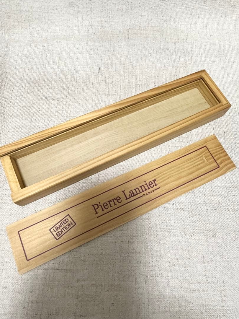 稼働品 ピエールラニエ 腕時計 さくらももこ　2001本 限定　さそり座