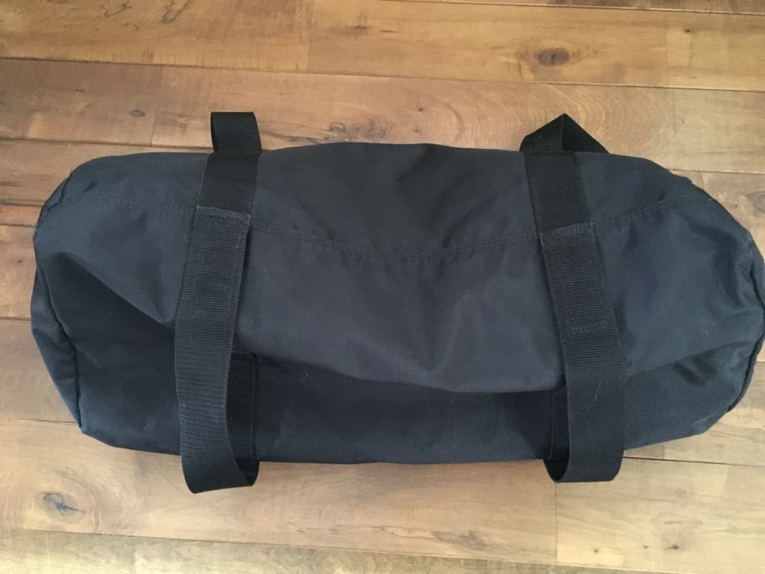 GOODEENOUGH ブラック ドラムバッグ