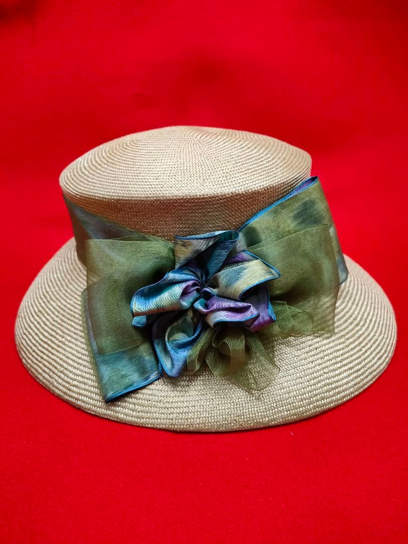 maxim　ベージュ　麦わら 天然草 ストローハットリボン付　 箱あり