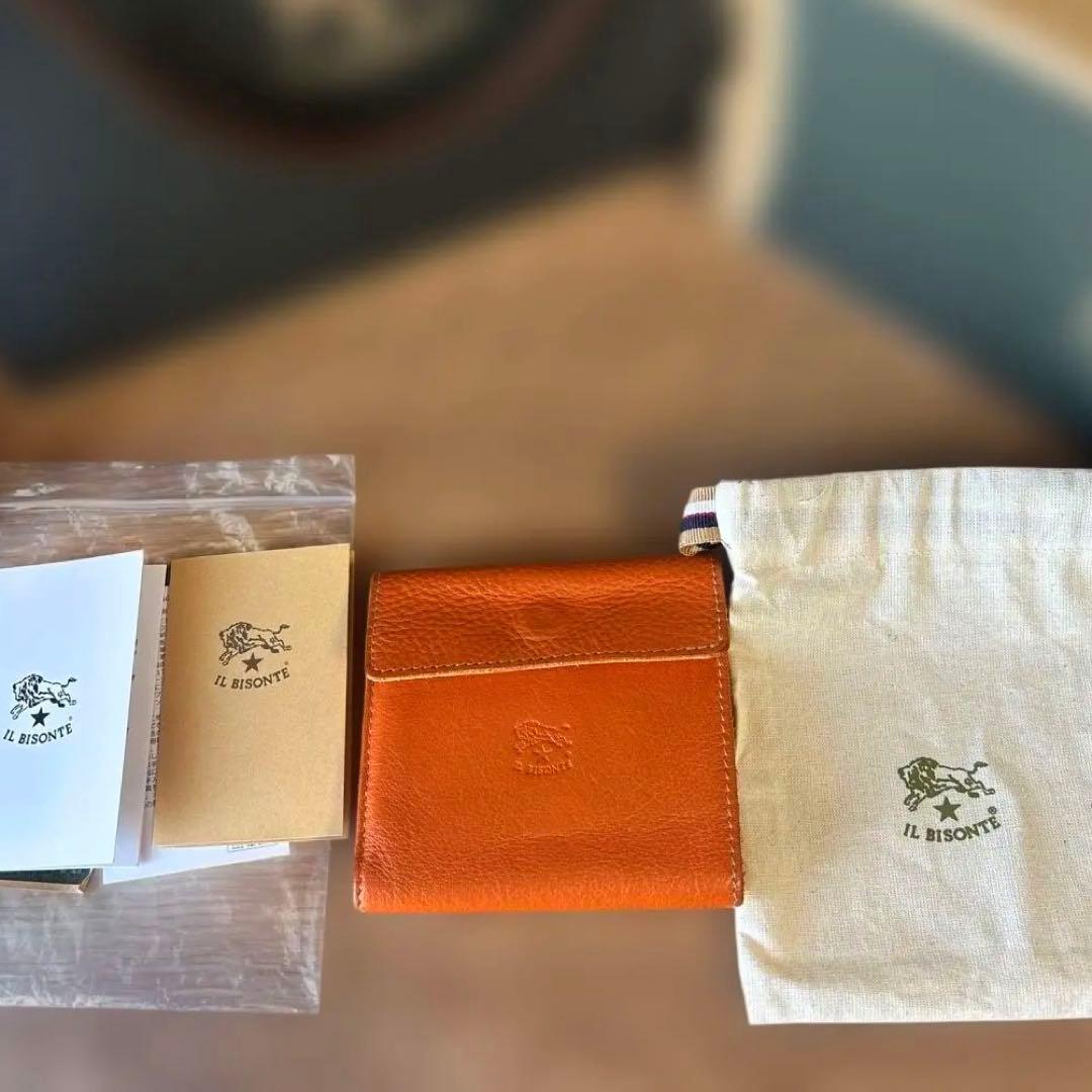 IL BISONTE 二つ折り財布 ハンドタオル付き