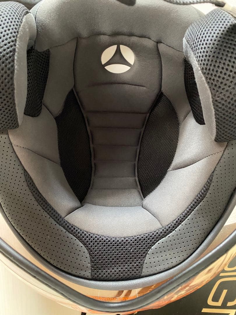 【美品】MOMO DESIGN FIGTER モモ デザインファイター　サイズL