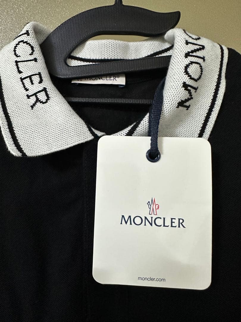 新品未使用タグ付き★MONCLER★長袖ポロシャツ
