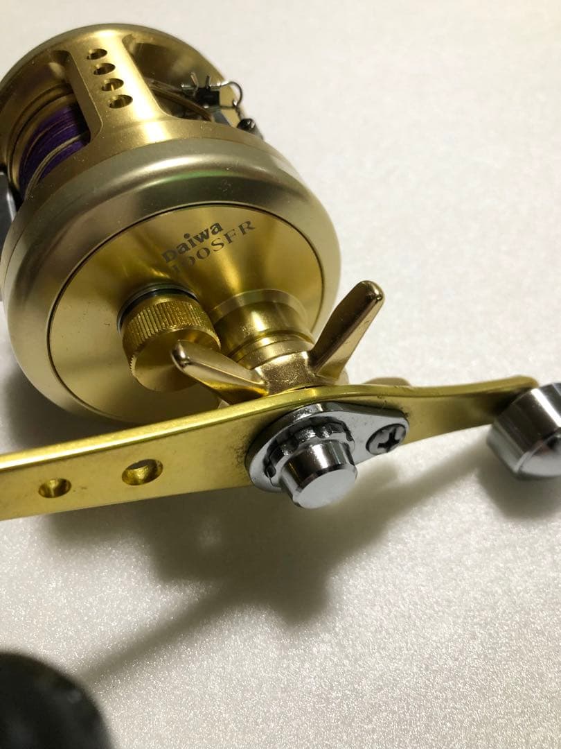 ダイワ　ミリオネアCV-Z100SFR