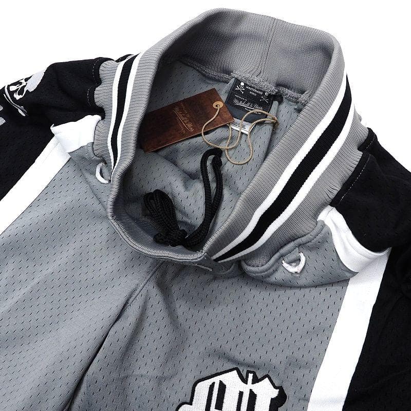 C06247 新品 ミッチェルアンドネス マスターマインド ショートパンツ：M