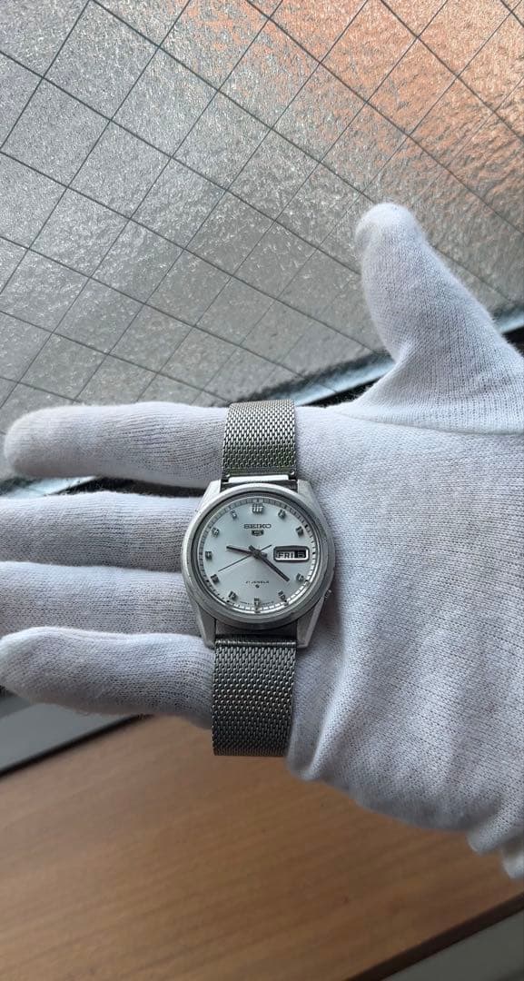SEIKO 5 ⭐️自動巻き ⭐️ヴィンテージ ⭐️シルバーダイヤル ⭐️最安値