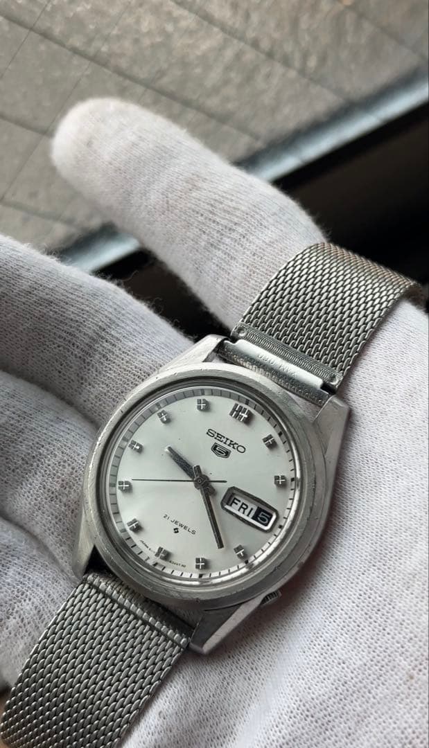 SEIKO 5 ⭐️自動巻き ⭐️ヴィンテージ ⭐️シルバーダイヤル ⭐️最安値
