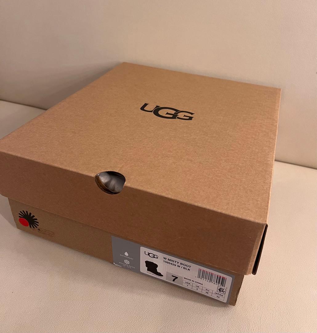 plum☆様　UGG ボアブーツ 24 24.5 ブラック ファー 防寒 防水