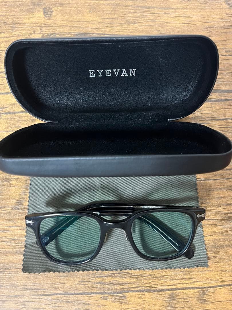 小物 EYEVAN7285 711