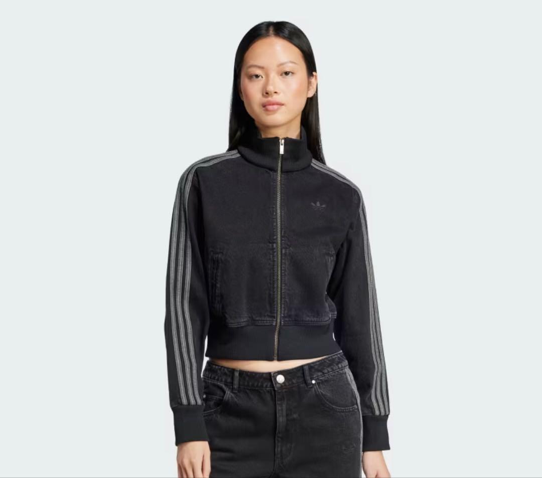 adidas アディカラー　デニムトラックトップ