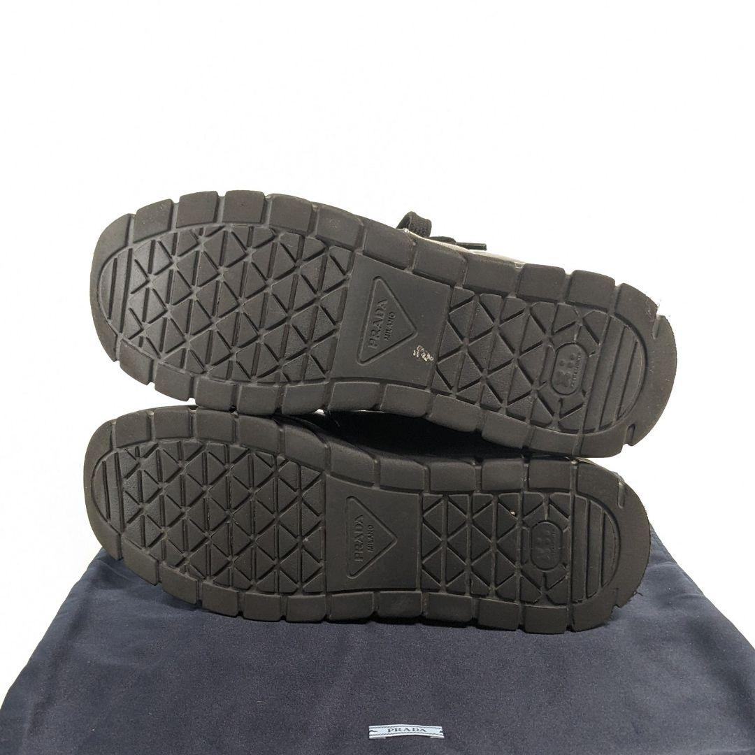 PRADA　プラダ　スニーカー　三角ロゴ　パデッド　ナッパレザー　厚底