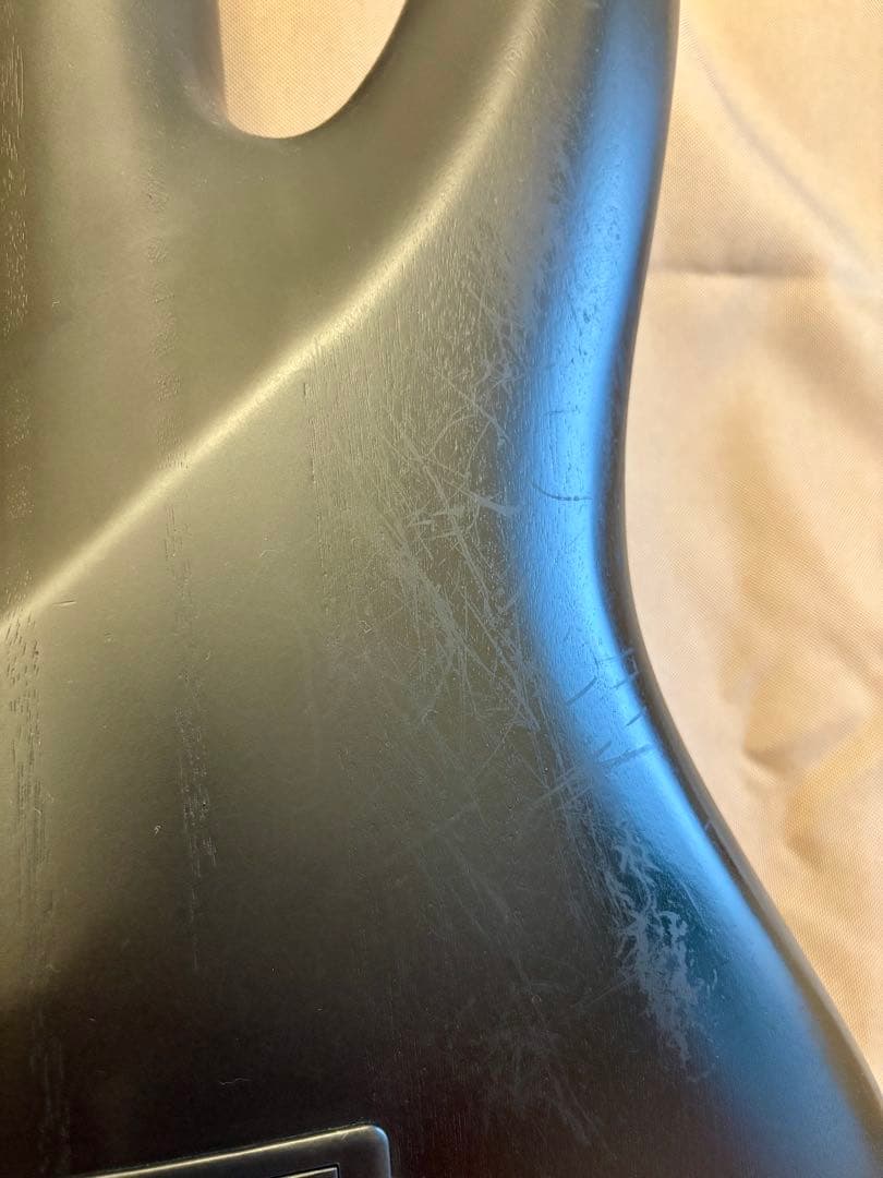 【中古品】SRF700 サンバースト エレキベース