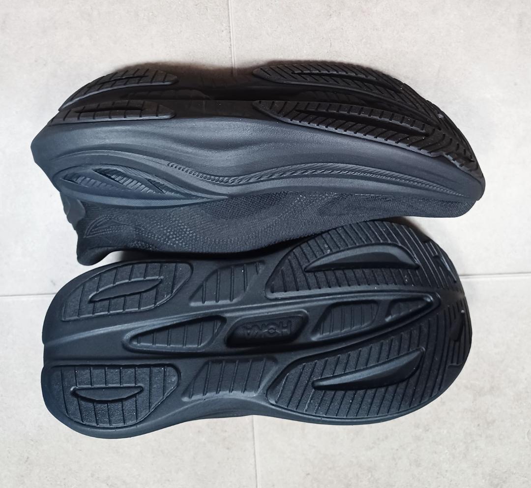 HOKA SKYWARD LACELESS ブラック【超美品】ホカ スカイワード