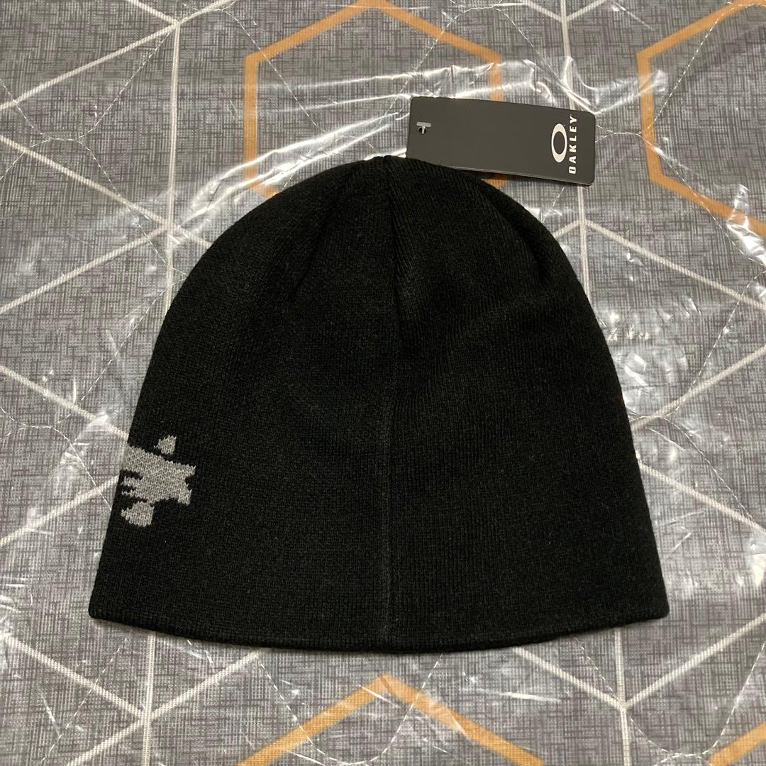 palace oakley beanie black ビーニー