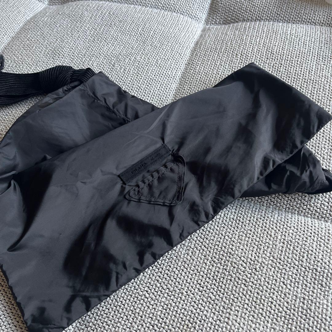 PRADAプラダ ナイロンパーカー　36