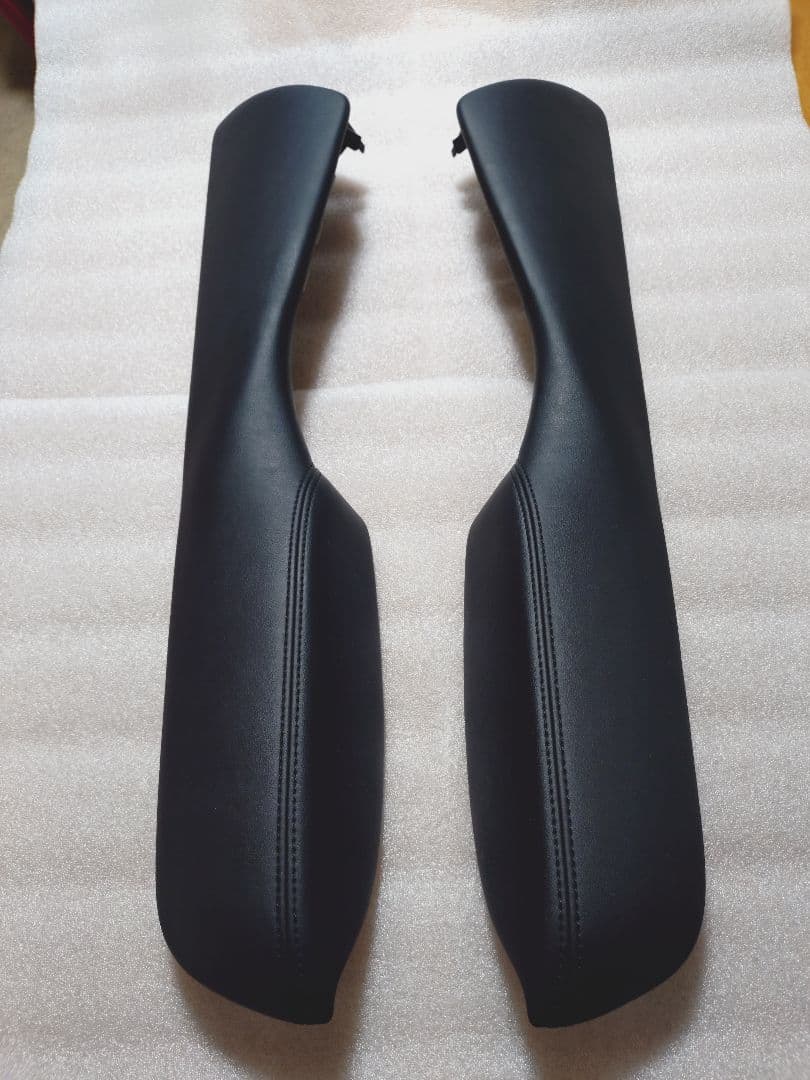 アルファード３０　車内装パーツ　合成皮革　３点セット