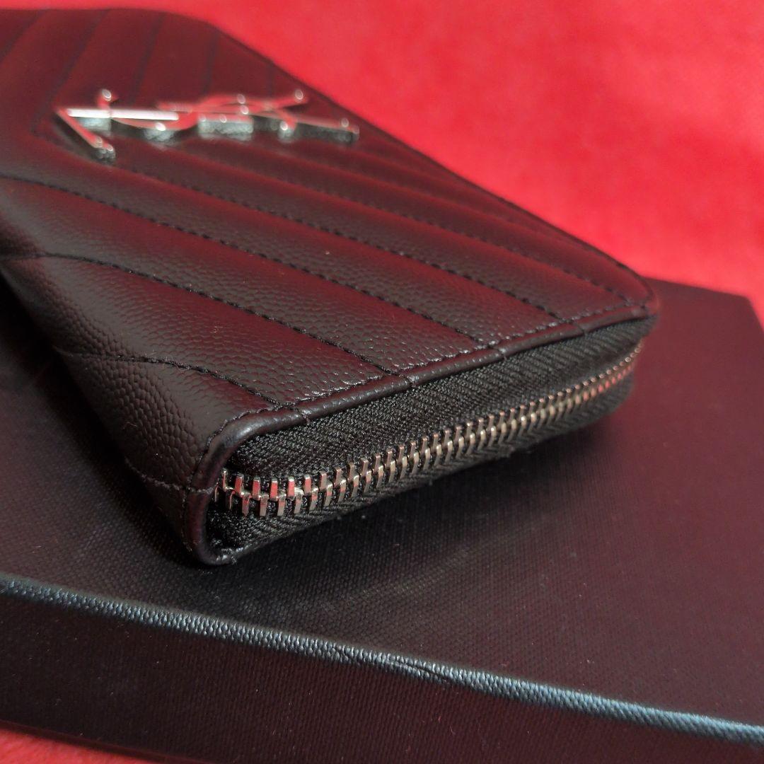 SANT LAURENT／サンローラン 長財布　 キャビアスキン ／YSL／黒
