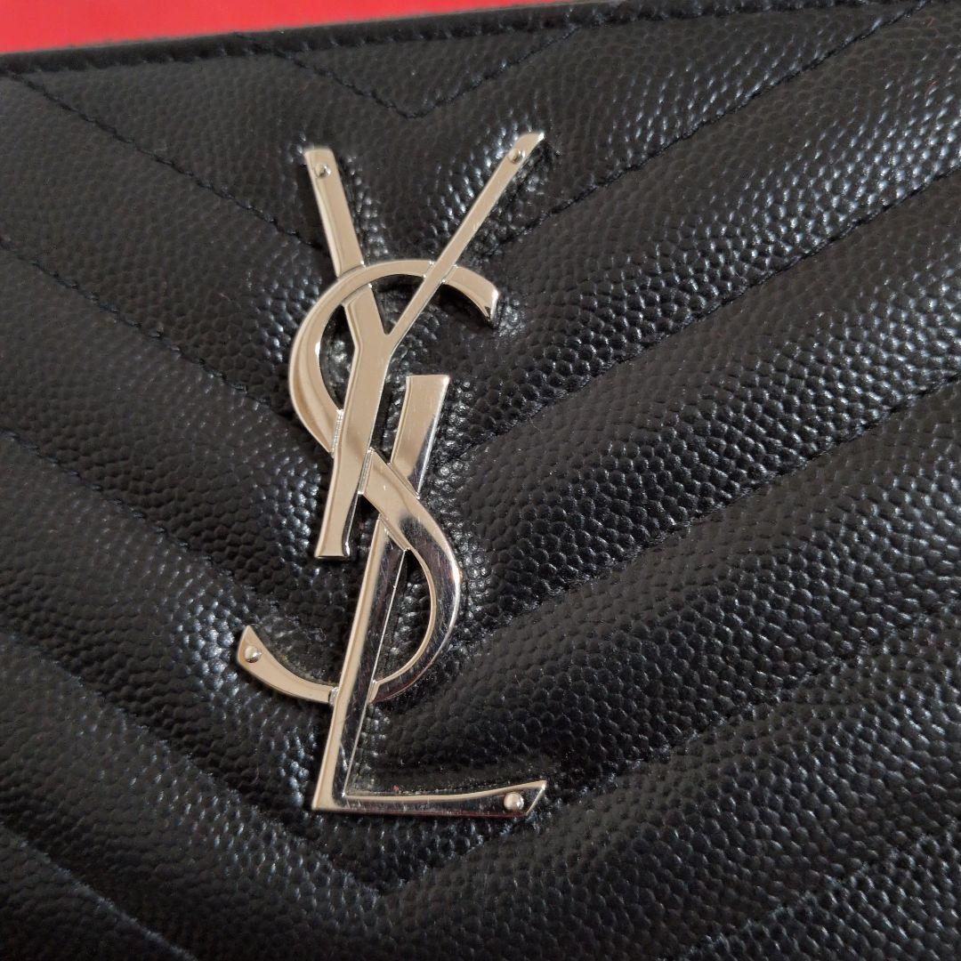 SANT LAURENT／サンローラン 長財布　 キャビアスキン ／YSL／黒