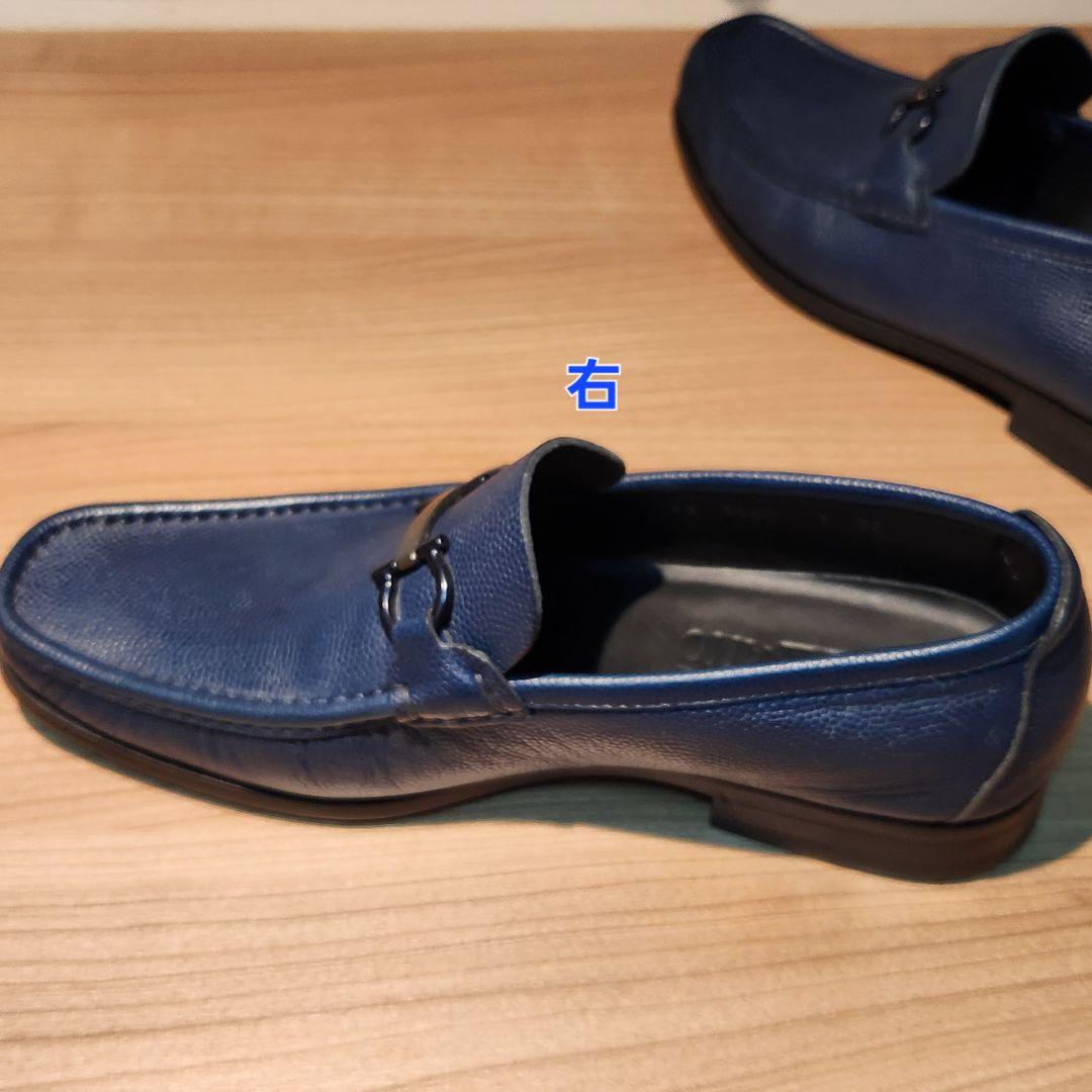 FERRAGAMO ネイビー ローファー 26cm