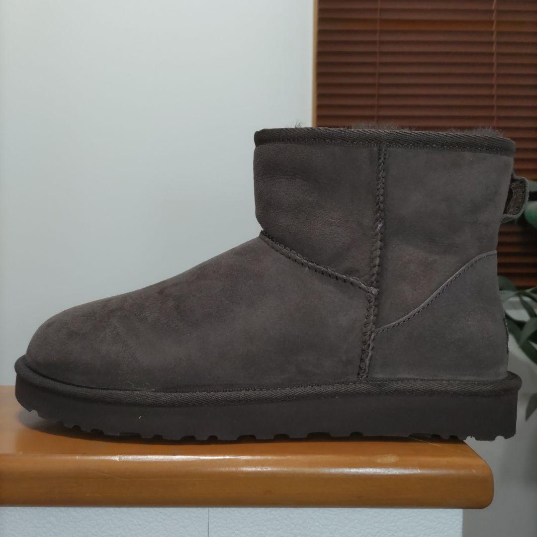 UGG CLASSIC MINI アグ クラシック ミニ ムートンブーツ