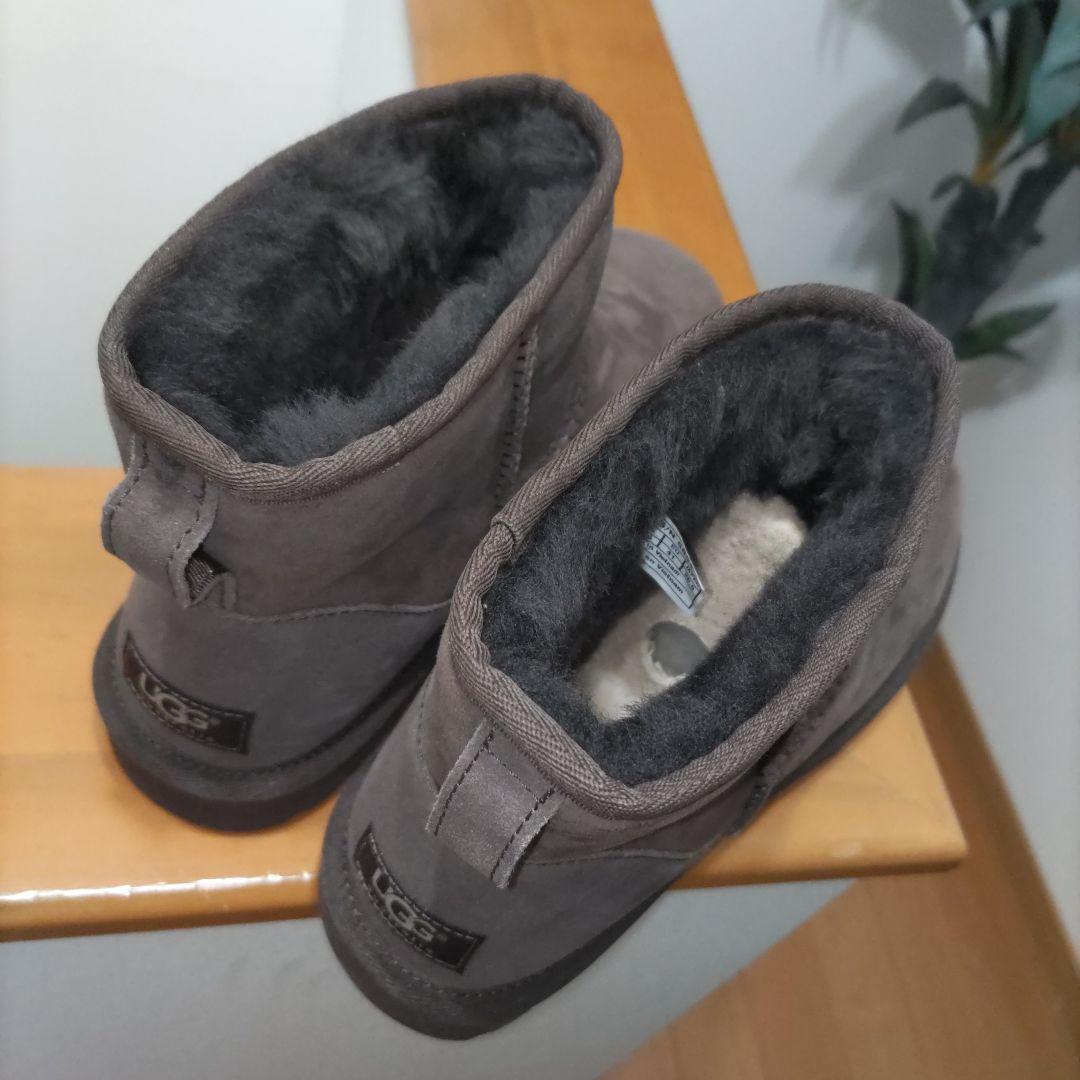 UGG CLASSIC MINI アグ クラシック ミニ ムートンブーツ