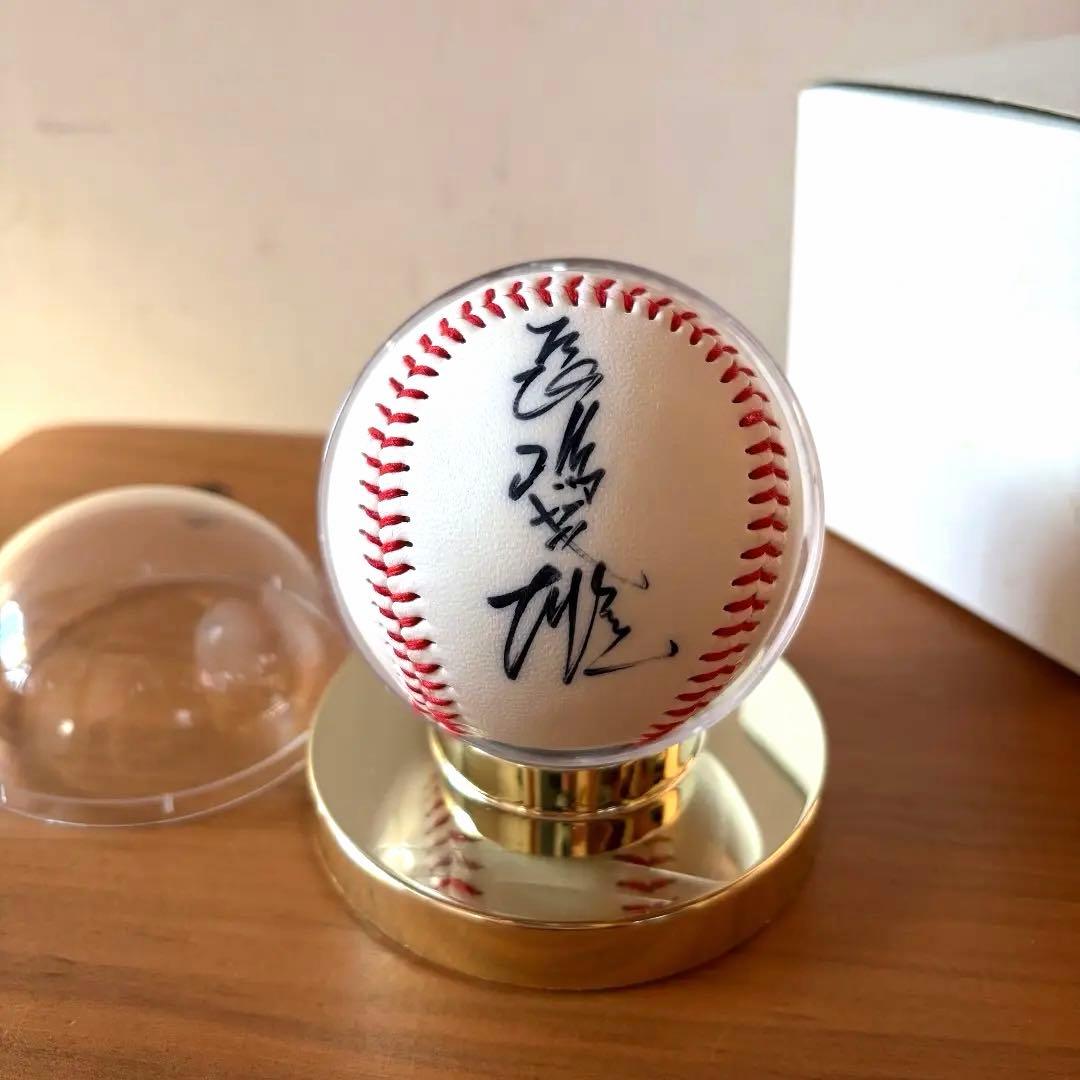 H*A様 【極美品】ジャイアンツロゴ　長嶋茂雄直筆サイン入りボール　 ゴールドス