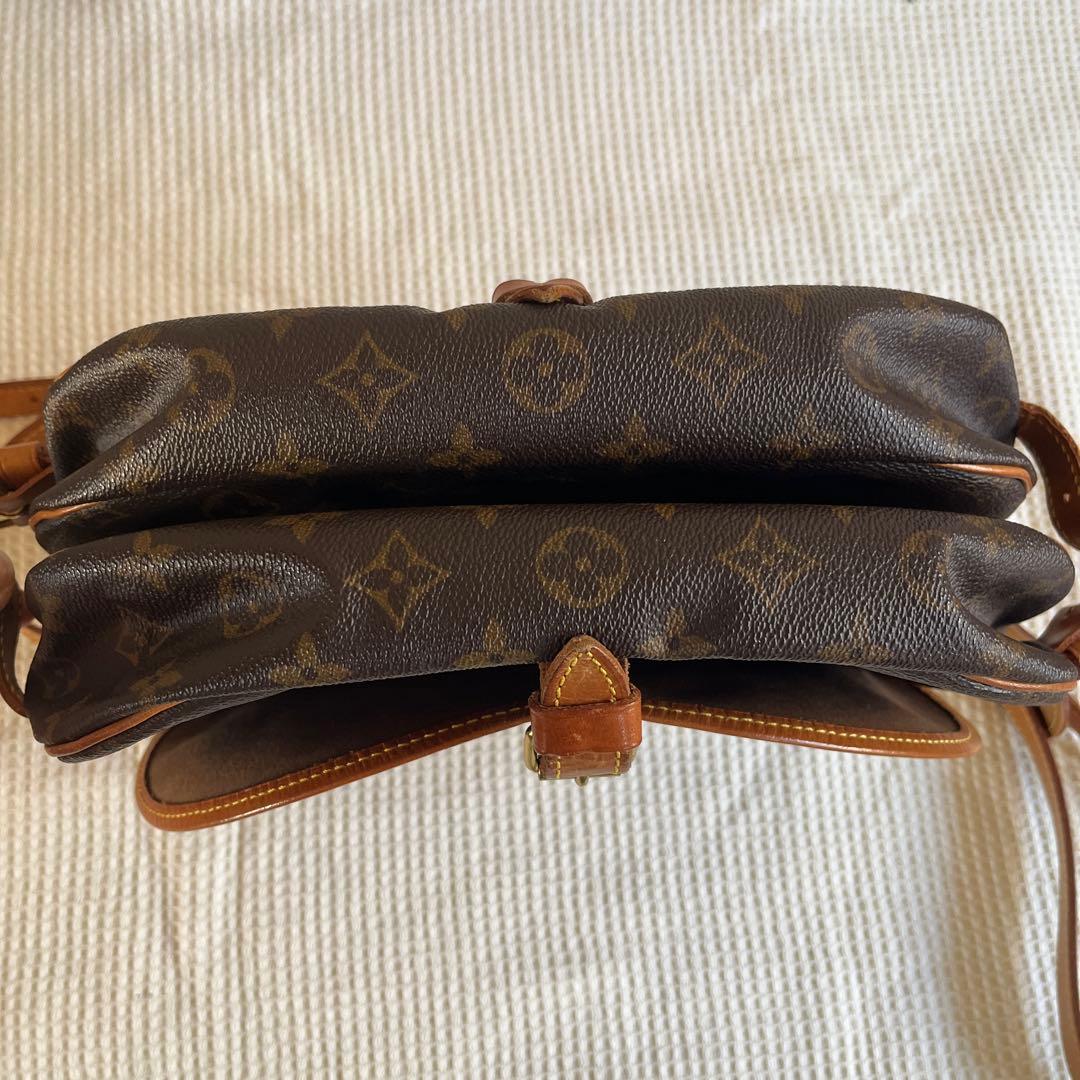Louis Vuitton モノグラム ソミュール30 訳あり