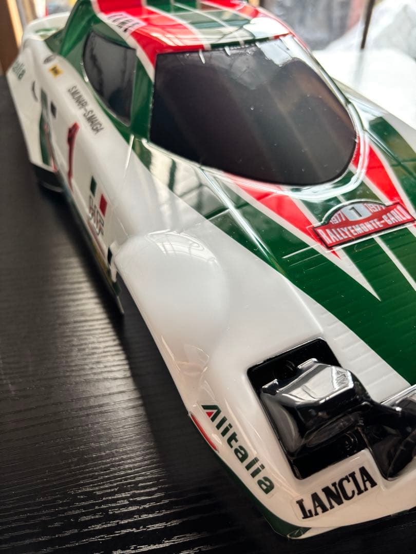 Lancia ランチアストラストHF ボディ　アスカクリエート社