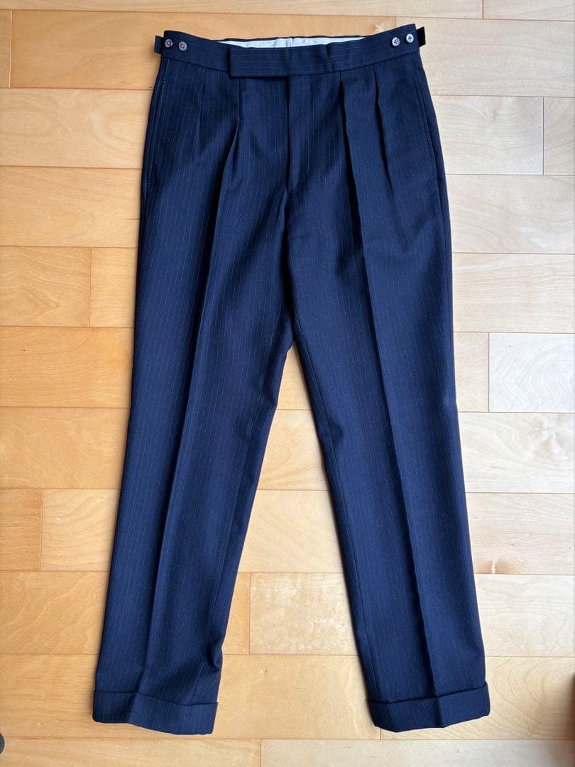 batak hose cut ネイビー　ピンストライプスーツ